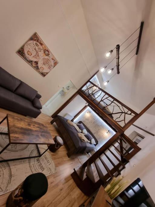 Vintage Apartman In City Center Miskolc Eksteriør billede